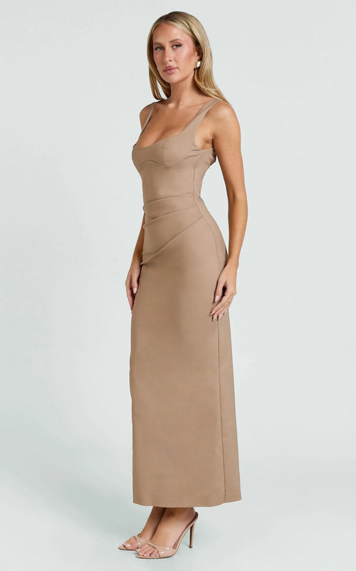 Benita Midi Dress - Scoop Neck Ruched Fitted Dress in Mocha