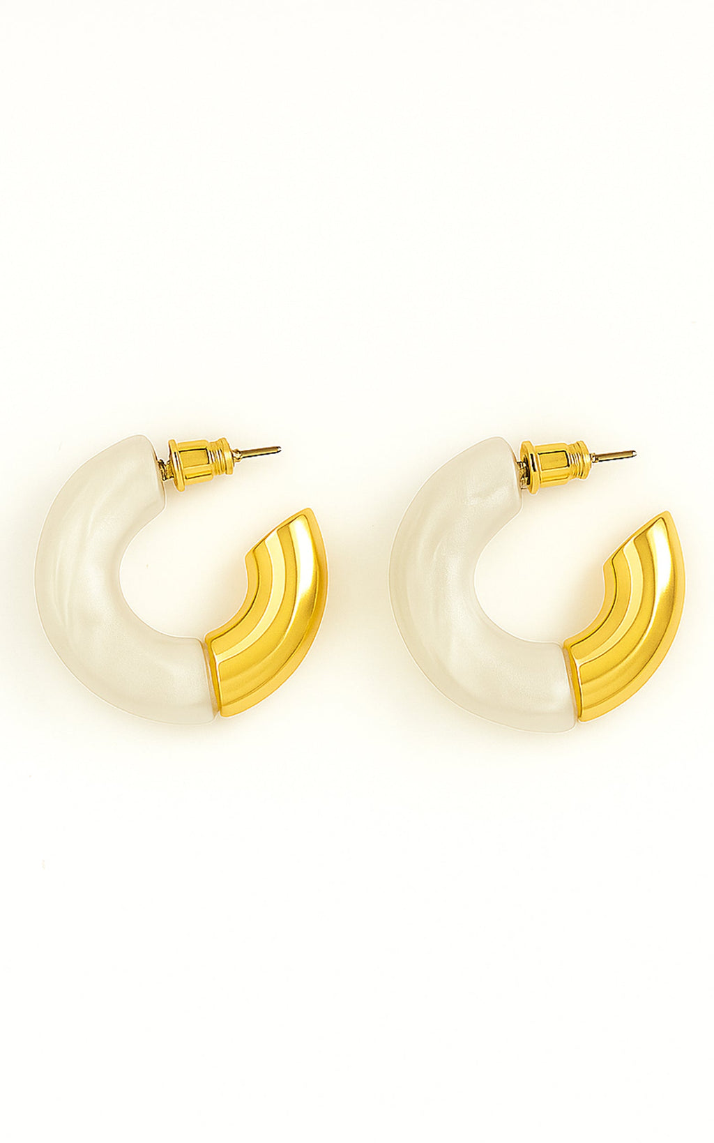 Helda Resin Half Hoop Earrings in Ivory/Gold