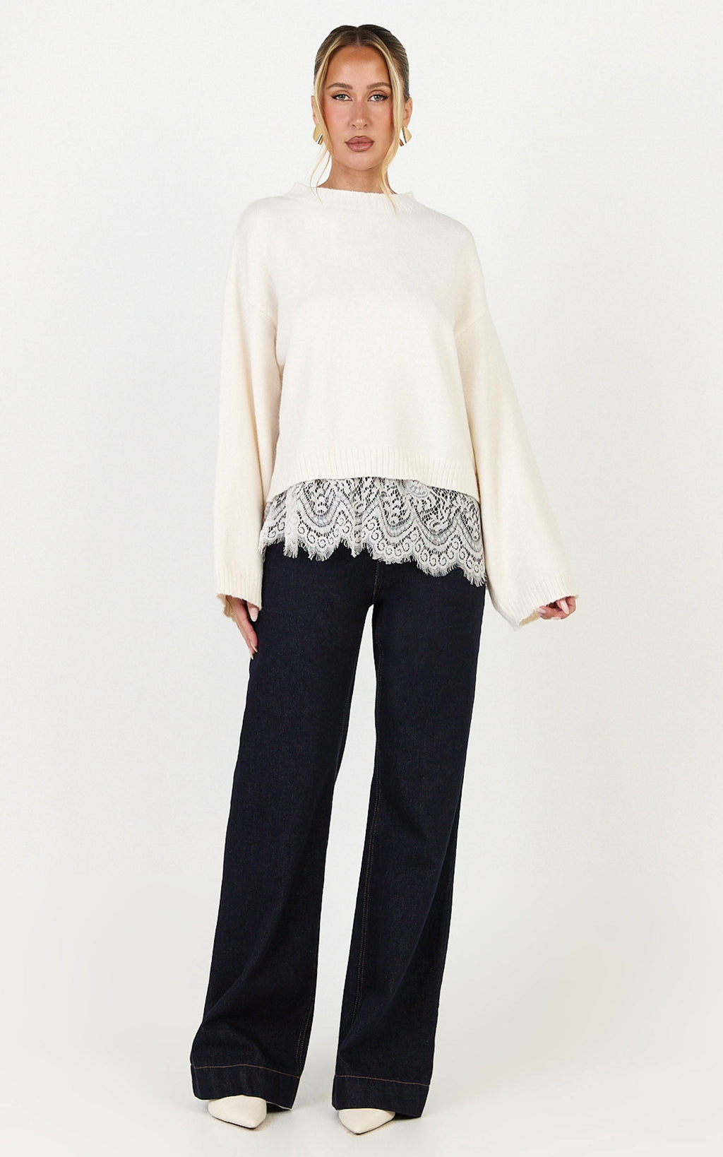 Cora Jumper - Crew Neck Knit Sweater With Lace Trim in Cream