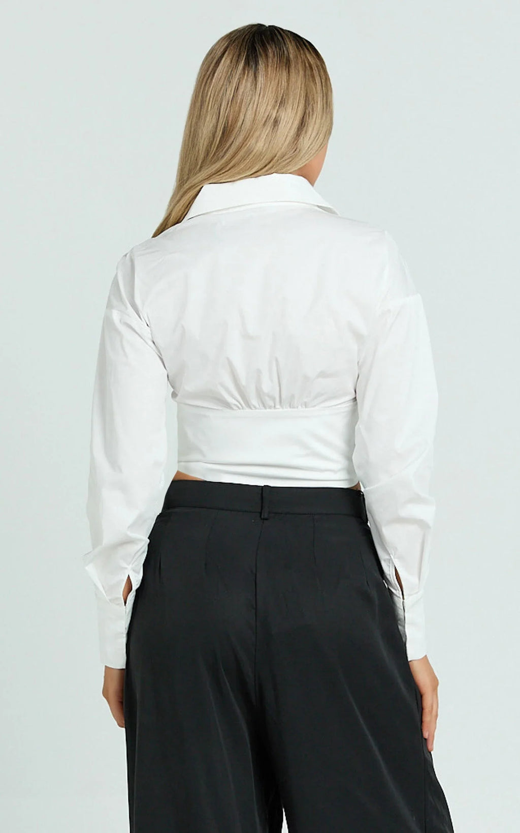 Jacintha Top - Hook and Eye Front Shirt Top in White