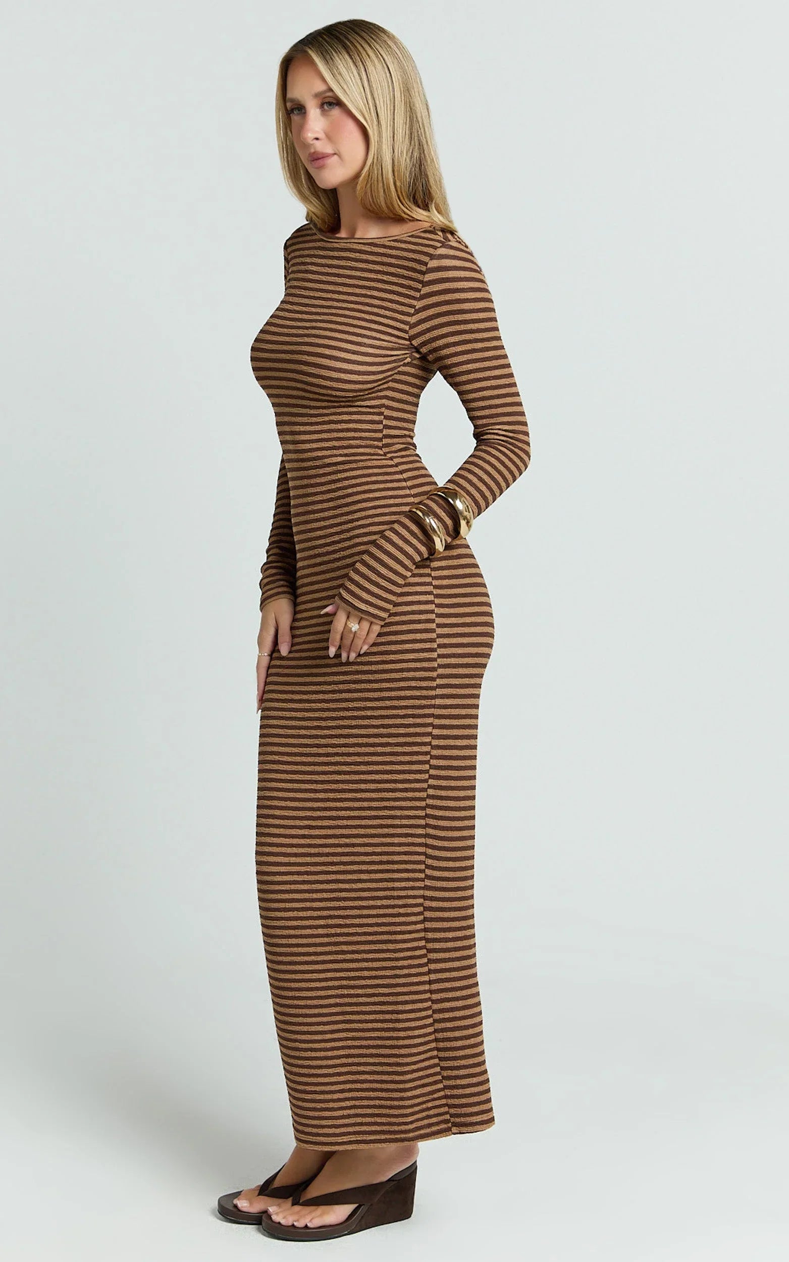 Rumi Maxi Dress - Long Sleeve Bodycon Dress in Chocolate