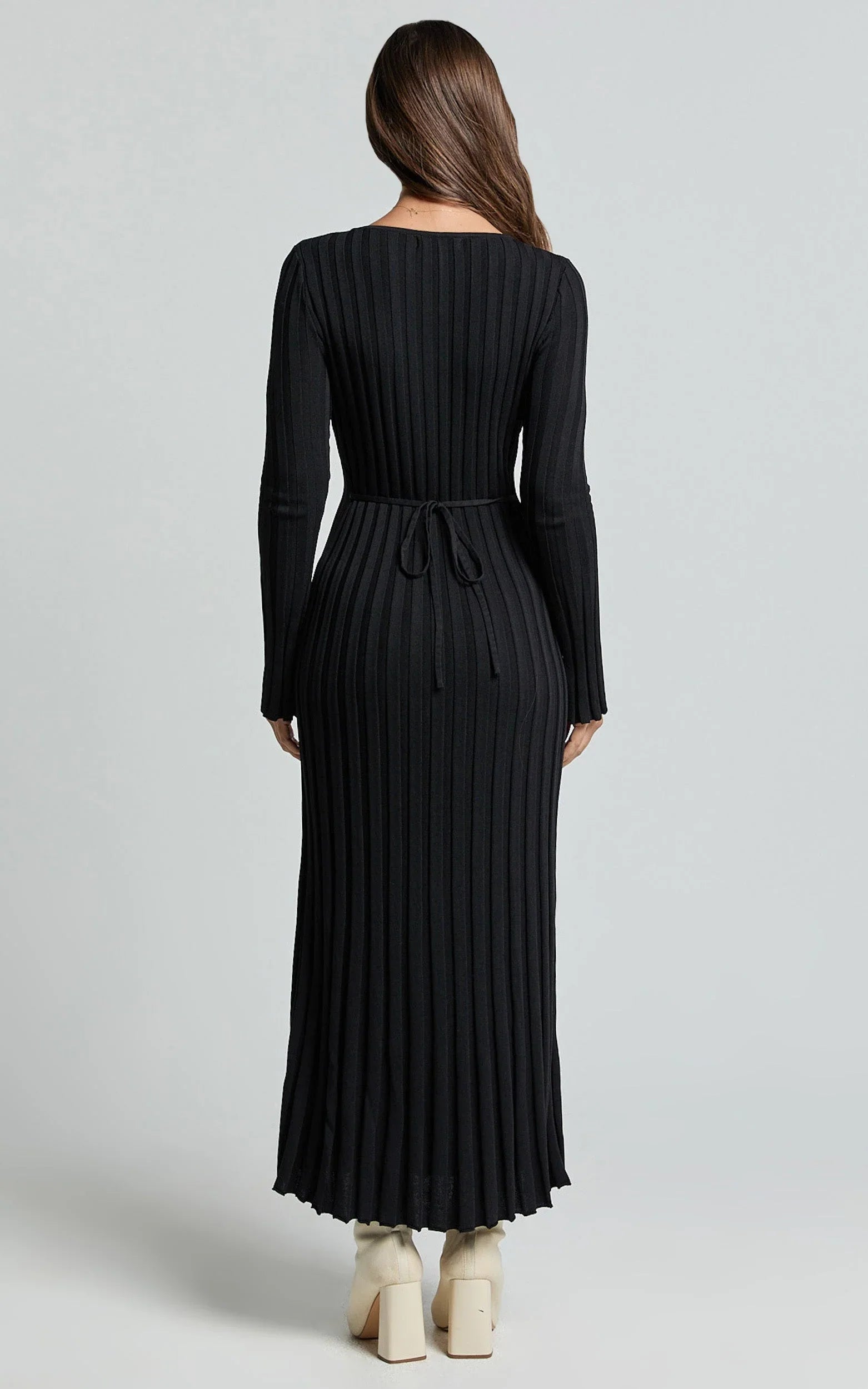 Astra Maxi Dress - V Neck Long Sleeve Knit Dress in Black