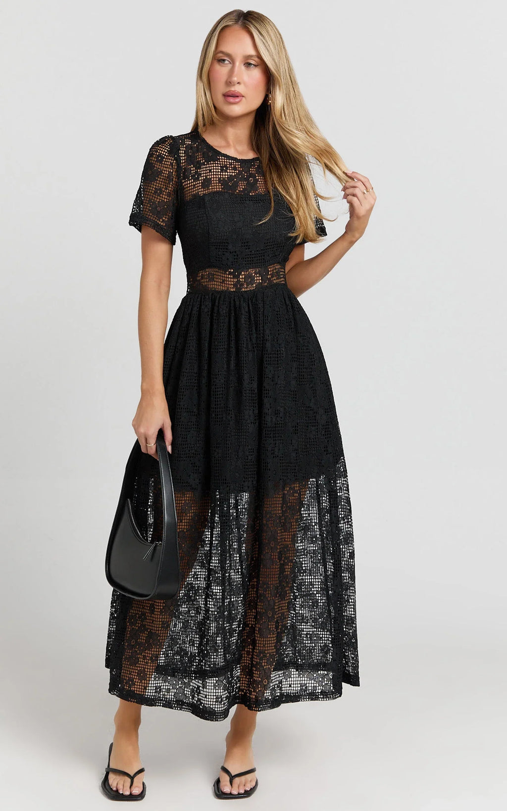 Leon Midi Dress - Short Sleeve Dress in Black