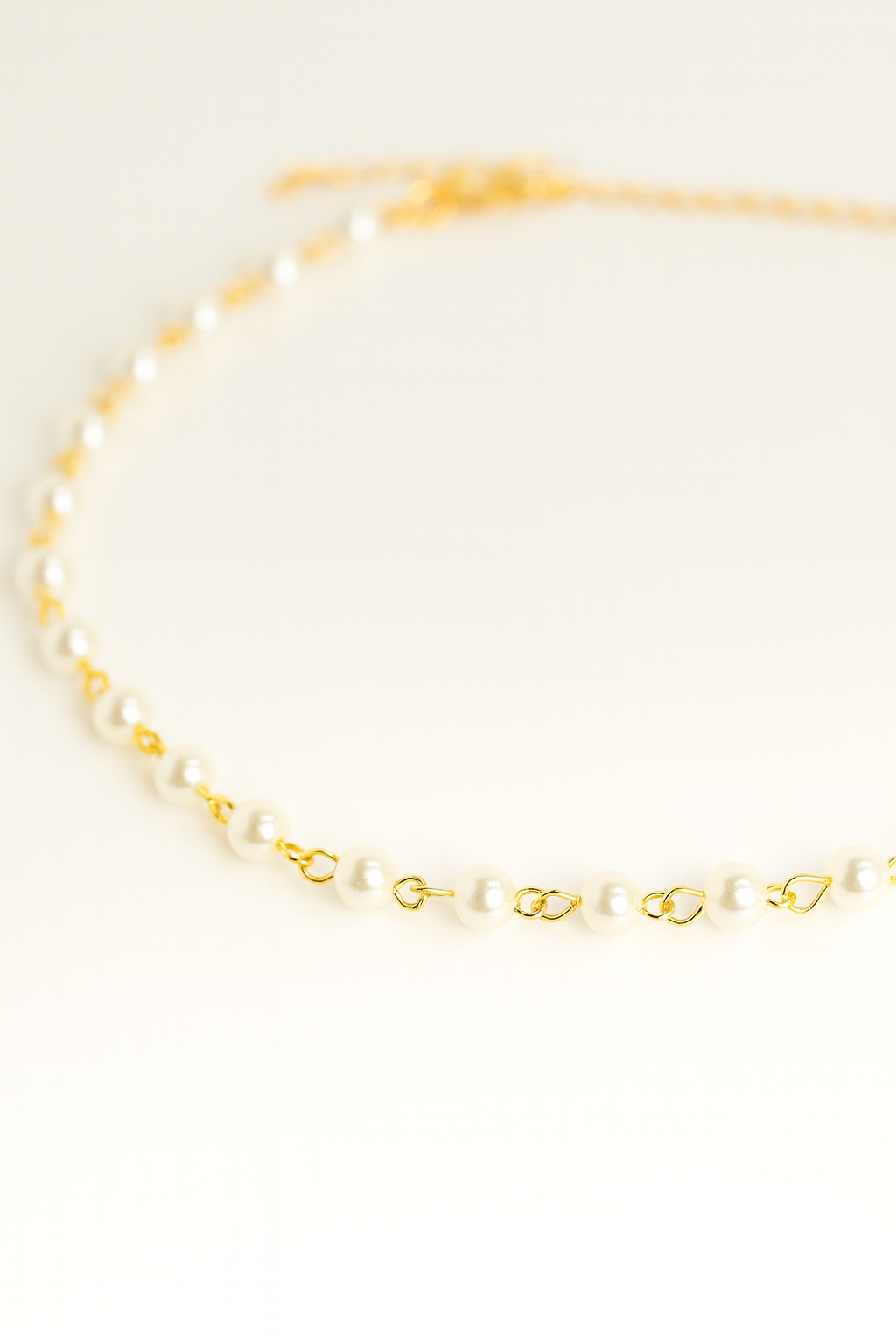 Never Fade Necklace in Pearl