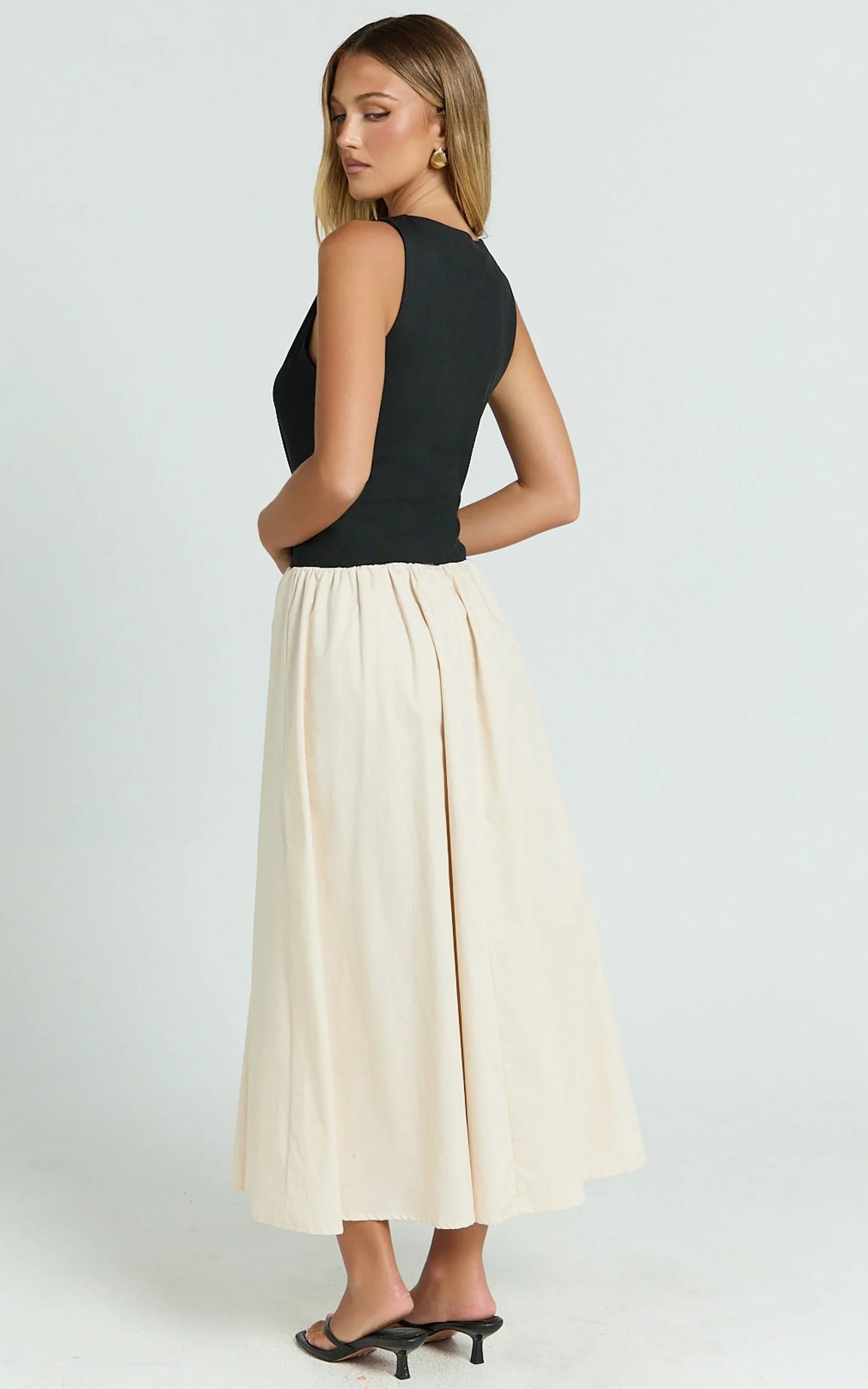 Hermi Midi Dress - Ribbed Bodice V Neck Dress in Cream